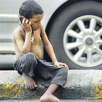 Индия вдига двойно цената за 3G лиценз