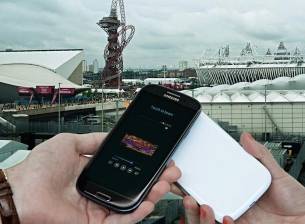 Задава се Samsung Galaxy S III в черно