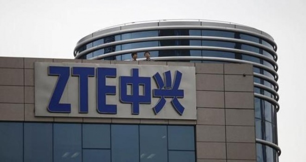 САЩ вдигна санкциите срещу ZTE