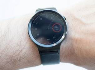 Първият опит на Huawei с Android Wear е успешен