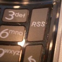 Телефон с RSS бутон