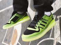 Adidas показа маратонки с логото на Xbox