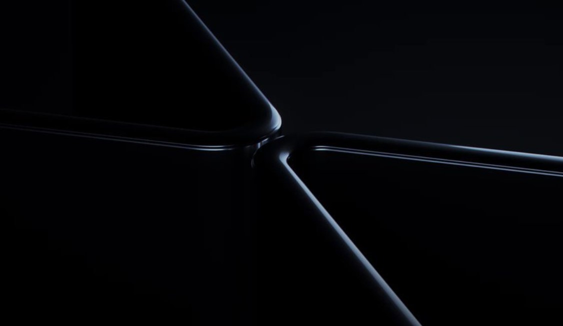 OnePlus може да представи първия си сгъваем смартфон през август