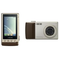 LG L-03C е камерафон с 3х оптично приближение и с 12 МР CCD сензор