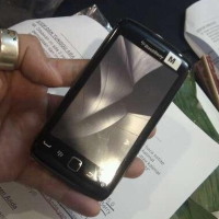 Така ли ще изглежда BlackBerry Storm 3?