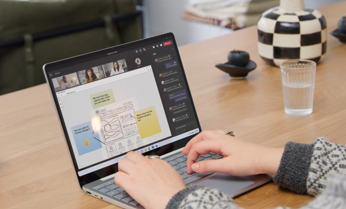 Microsoft Surface Laptop Go 2 е по-мощен и по-достъпен