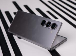 Samsung Galaxy Z Fold6 e по-здрав, по-бърз и малко по-добър