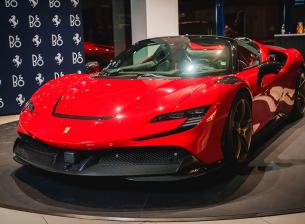 Bang & Olufsen показа за първи път в България серията, създадена с Ferrari