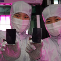 WVGA AMOLED дисплей от Samsung