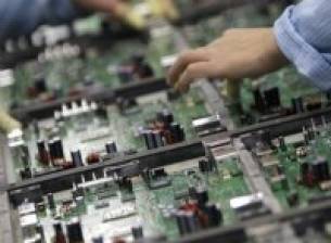 Фирми настояват ЕС да затегне използването на вредни вещества в електрониката