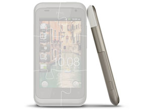 Поглези се с HTC Rhyme от играта ни с 