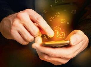 Google и Erafone отварят верига магазини в Индия