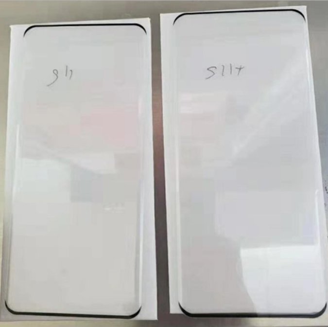 Снимка с екранни протектори за Samsung Galaxy S11 и S11+