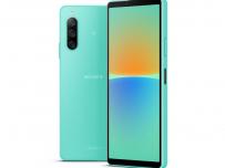 Sony Xperia 10 IV е компактен и лек