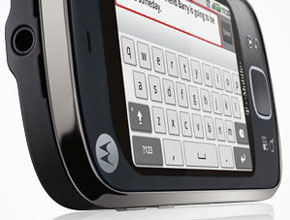 Американци съдят Motorola заради липсващ ъпдейт на Cliq XT