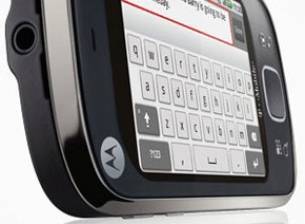 Американци съдят Motorola заради липсващ ъпдейт на Cliq XT