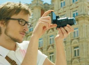 Sony подготвя софтуерен ъпдейт за серията камери QX