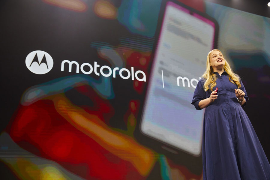 Motorola демонстрира гъвкавостта на изкуствения интелект по време на Lenovo Tech World '24