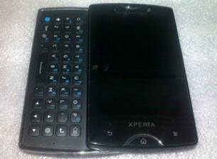 Нови снимки на наследника на Sony Ericsson Xperia X10 mini pro