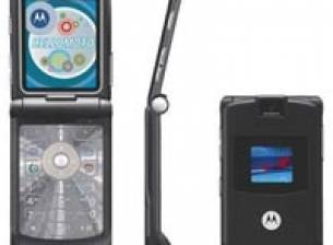 MOTOROLA RAZR V3 все още е най-продаваният телефон в Щатите