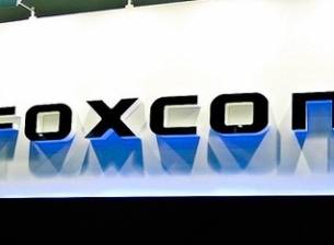 Foxconn може би се готви да отвори завод в САЩ