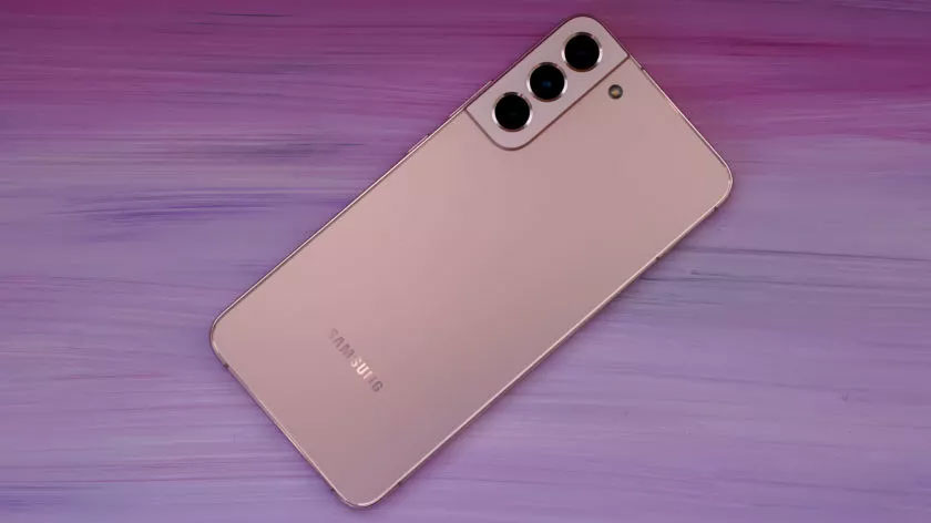 Samsung може да пропусне Galaxy S24+, подготвя завръщането на моделите FE