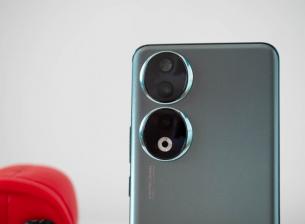 Най-добрите камерафони от средния клас за 2023 година (Black Friday/Коледа)