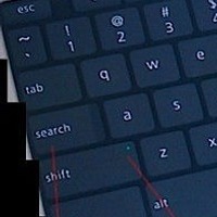 Лаптопите с Chrome OS все пак ще имат Caps Lock