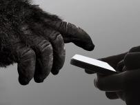 Всички бъдещи смартфони на Motorola ще ползват стъкло Corning Gorilla Glass