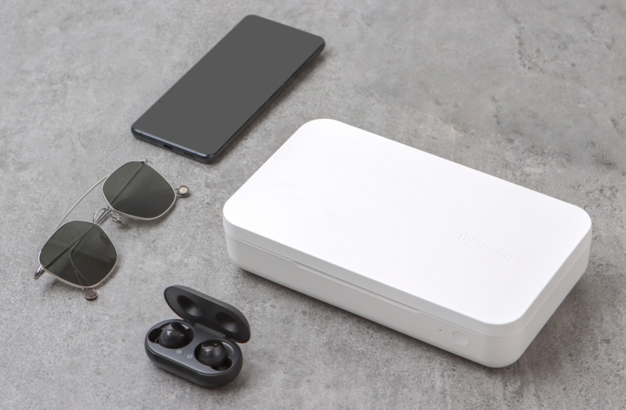 Продукт на Samsung комбинира UV стерилизатор и безжично зарядно