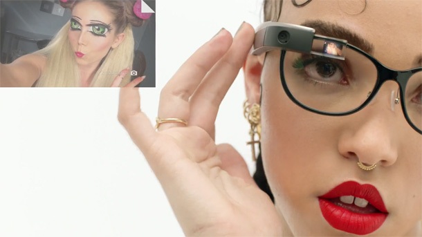 FKA Twigs прави ефектна реклама на Google Glass