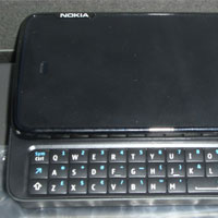 Изтекоха първите снимки на Nokia Rover! Ползва ARM Cortex-A8