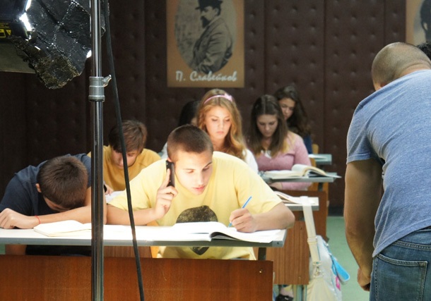 VIVACOM HYBRID комбинира черти на предплатени и абонаментни услуги