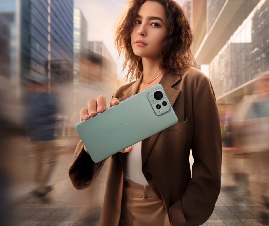 Asus Zenfone 12 Ultra идва с подобрена гимбал стабилизация и Snapdragon 8 Elite