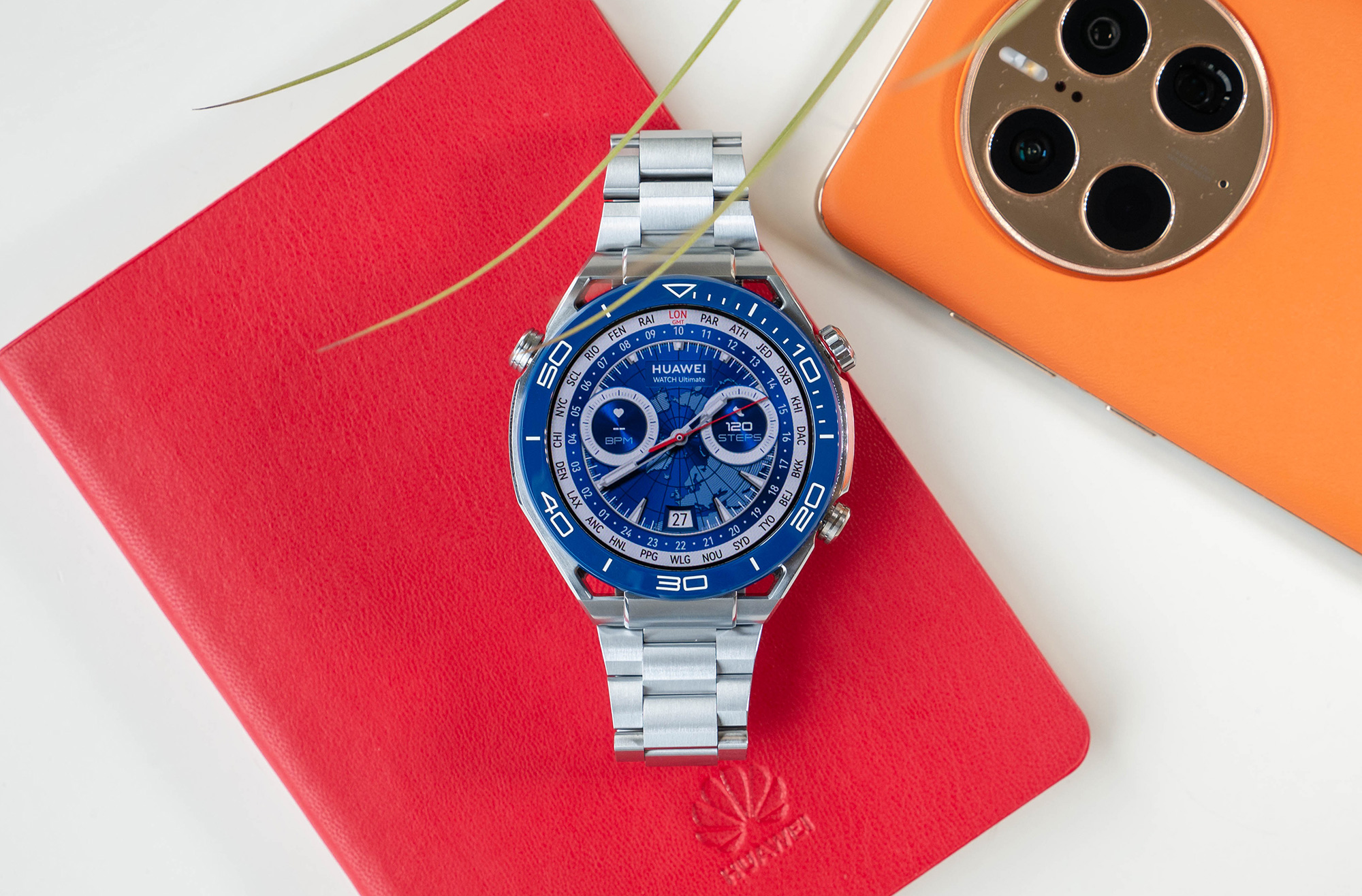 Оригиналният Huawei Watch Ultimate е много по-евтин от дебюта си през 2023