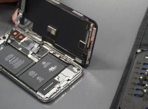 Apple ще трябва да обясни защо не позволява потребителите да ремонтират устройствата си сами