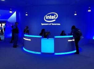 Intel може би ще достави голяма част от LTE модемите за iPhone 7