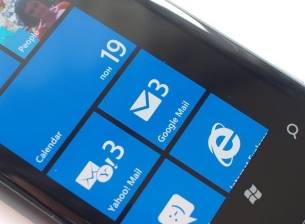 И Lenovo ще прави телефон с Windows Phone 8