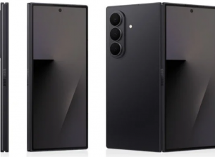 Черна версия отпред, отстрани и отзад Samsung Galaxy Z Fold7 в черно – изглед отпред, в профил и отзад