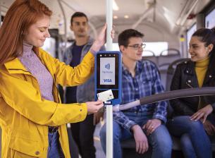 56% от българите са готови да плащат безконтактно в обществения транспорт