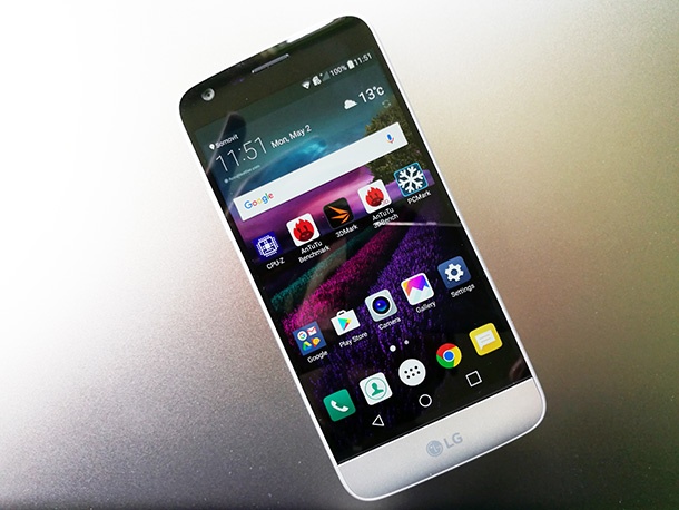 Първият ъпдейт за LG G5 подобрява работата с модула CAM Plus