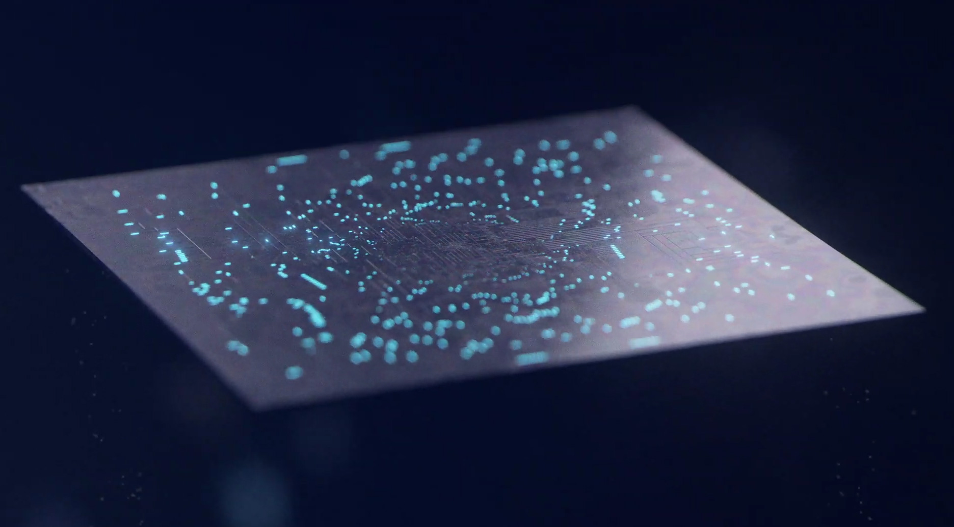 Microsoft загатва за премиерата на HoloLens 2 на мобилния конгрес