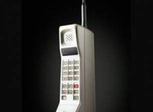 25 години от първия комерсиален мобилен телефонен разговор