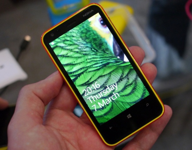 WSJ: Microsoft са водили преговори за купуване на телефонния бизнес на Nokia