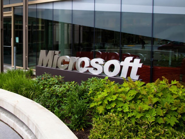 Microsoft все още мисли дали да използва марката Nokia