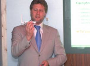 По-евтин фиксиран телефон за частни и бизнес клиенти с M-Tel VoiceBox