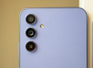 Най-добрите смартфони до 600 лв. за 2023 година (Black Friday/Коледа)