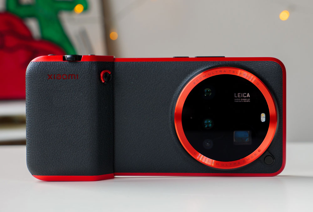 Фотографският комплект за Xiaomi 15 Ultra го превръща почти във фотоапарат