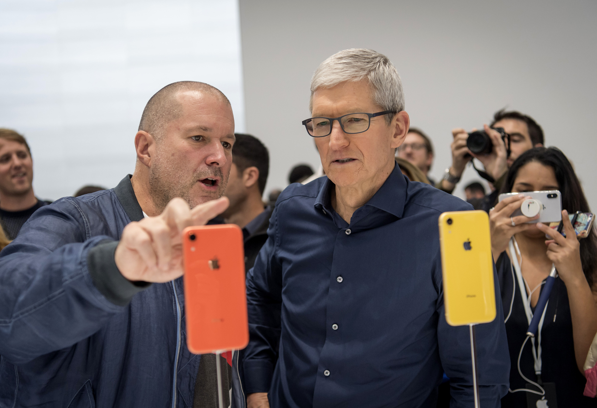 Apple са заменили 11 милиона батерии в програмата за iPhone