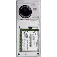 8 МР камерафон с широкоъгълна леща от Sharp